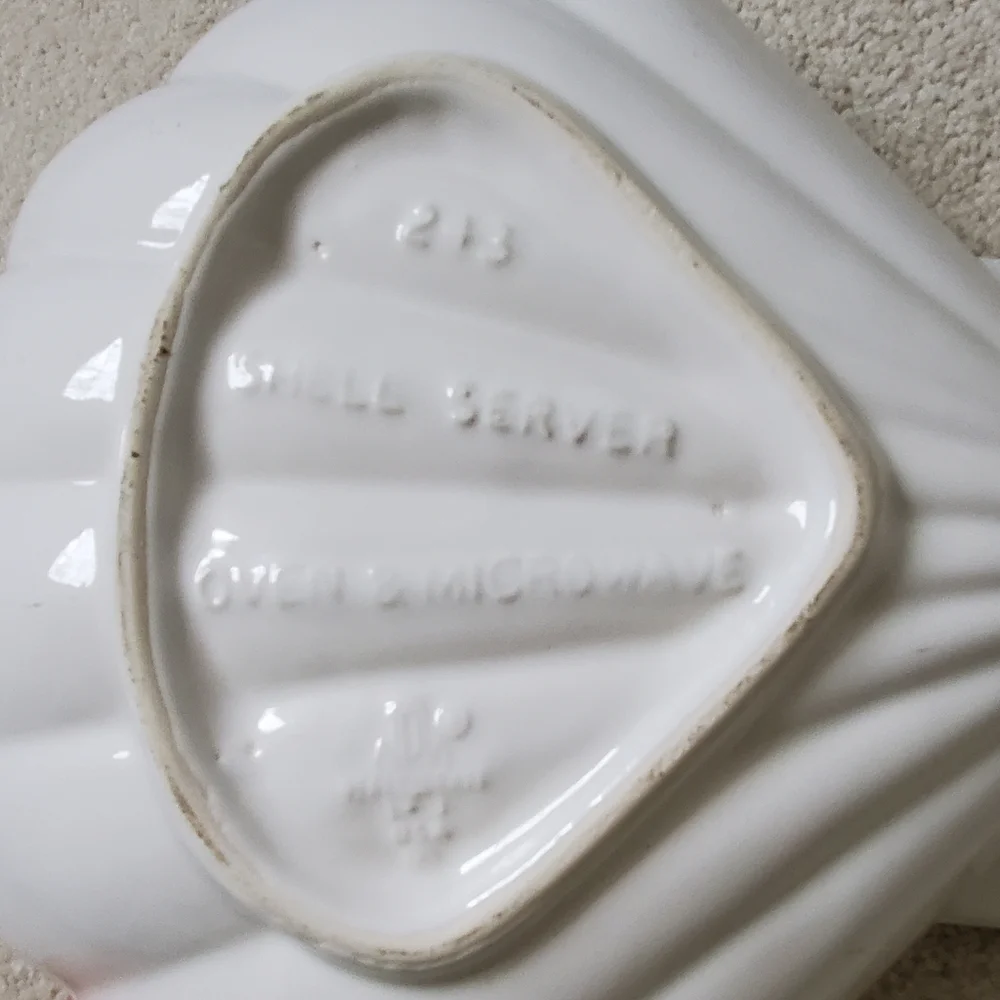 Pfaltzgraff white shell